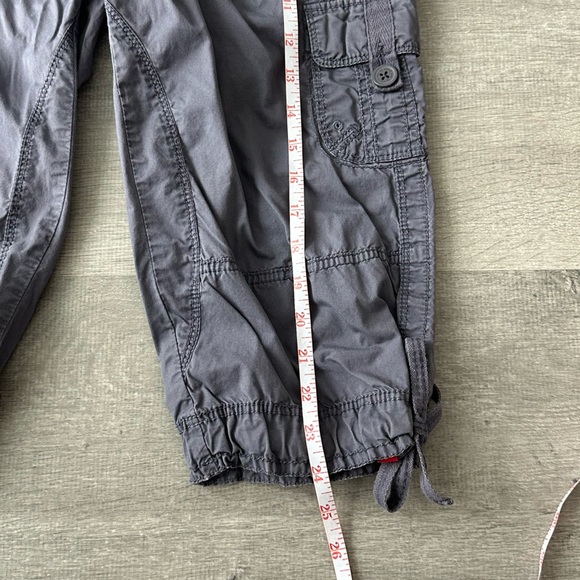 Y2K edc purple low rise cargo capris - Picture 5 of 9